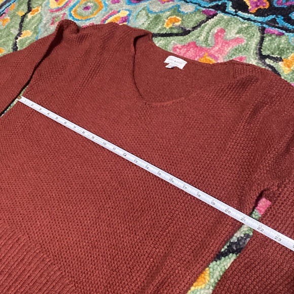 Lucky Brand Rust Colored Sweater u-neck - Picture 4 of 6